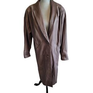 Vintage Jaqueline Ferrar soft leather long coat!